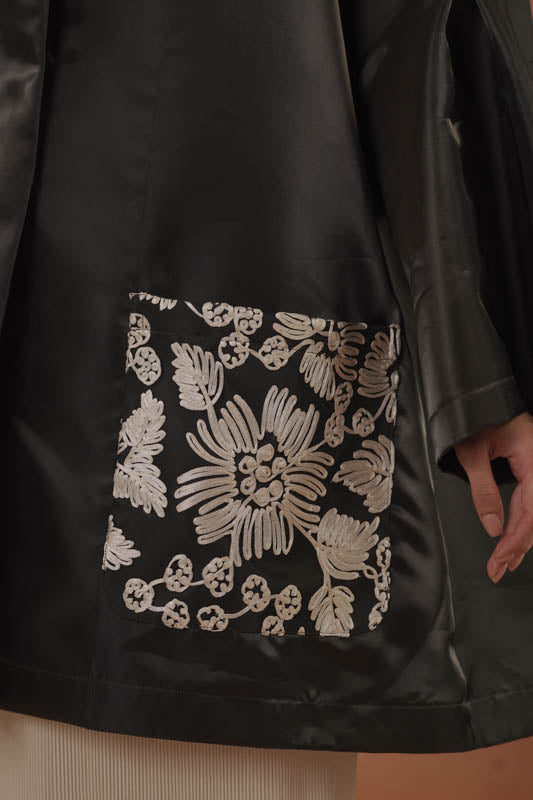 Midnight Free Spirit