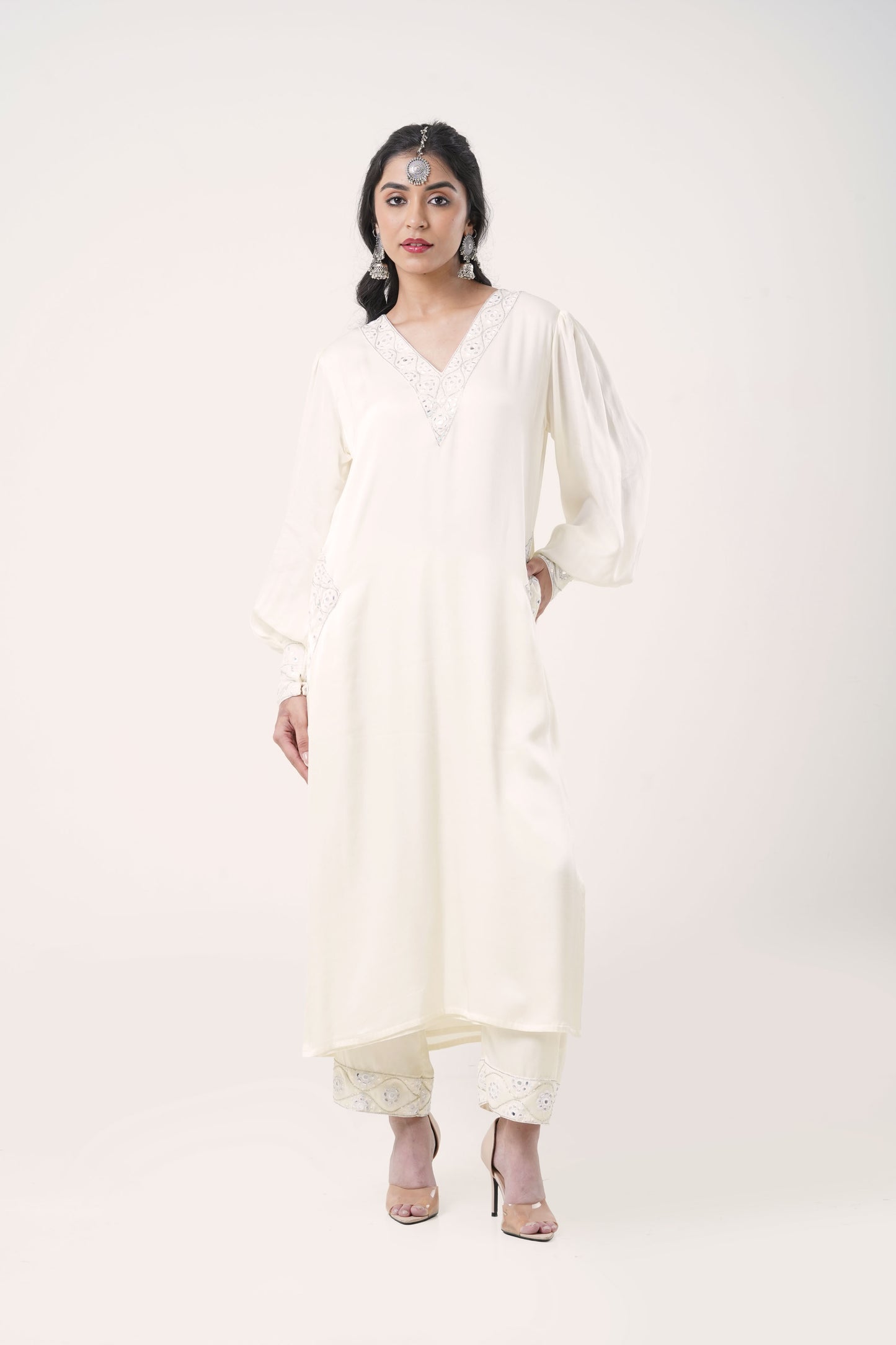 Lucknow Ivory Embroidered Kurta Set with Balloon Sleeves